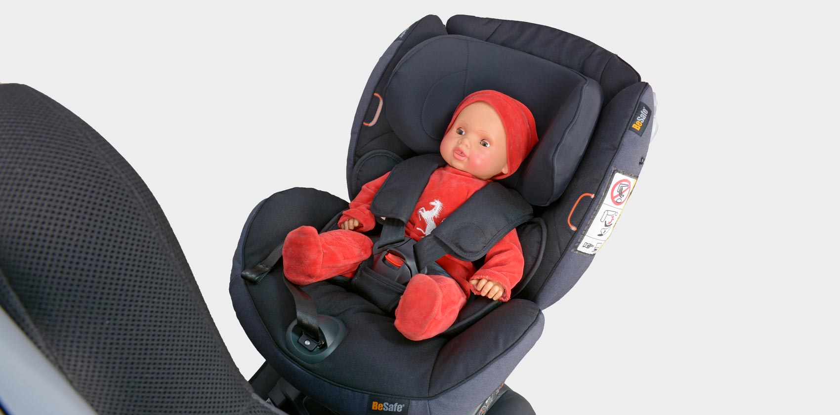 BeSafe iZi Combi X4 Isofix расположение ребёнка против хода движения