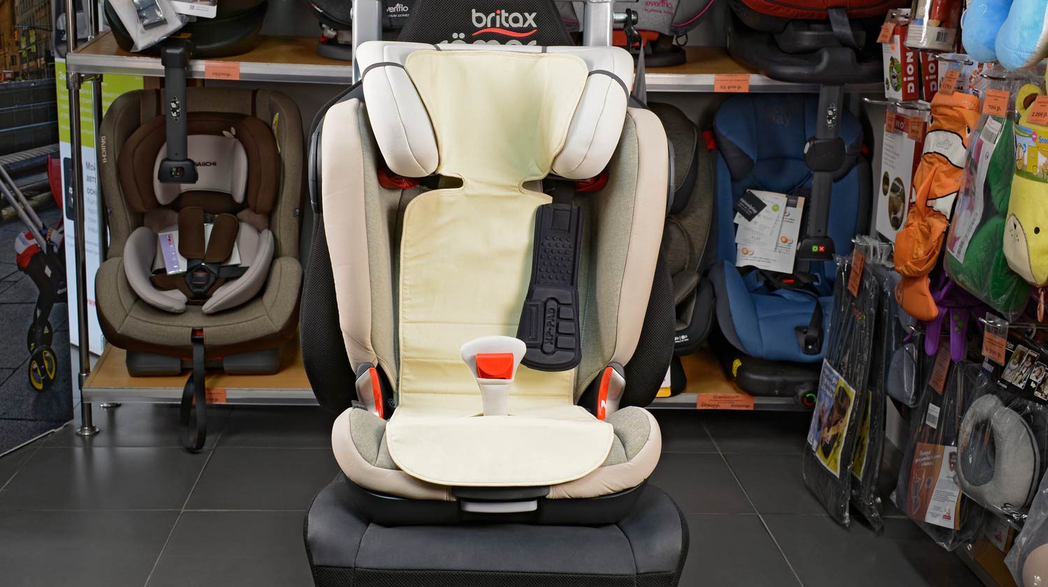 Britax Römer Kidfix II XP SICT летний чехол Keep Cool на кресле