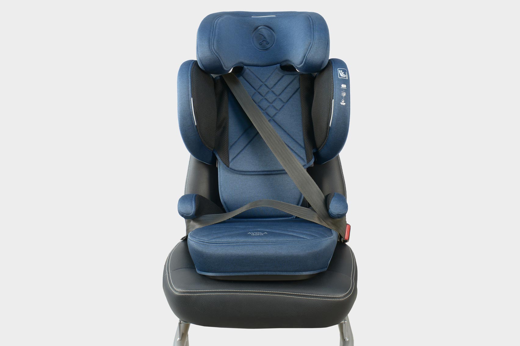 Coletto Avola isofix Фиксация ребёнка автомобильным ремнём безопасности