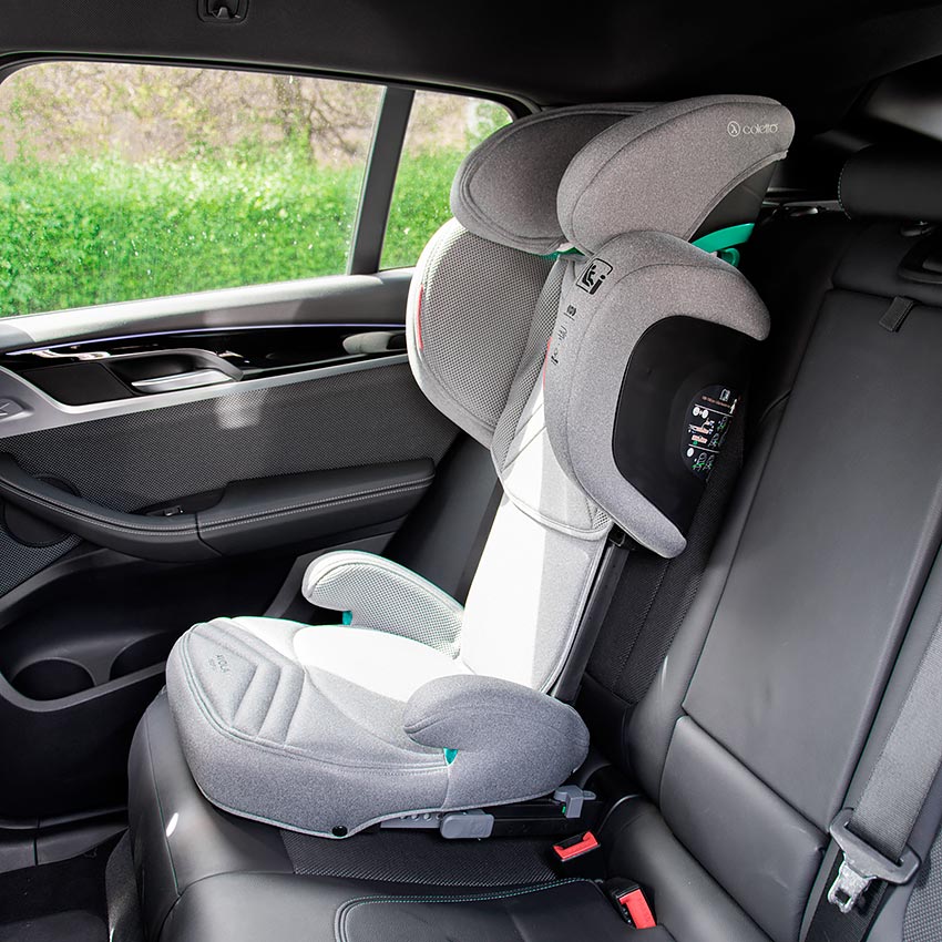 Coletto Avola isofix - автокресло в машине, вид сбоку