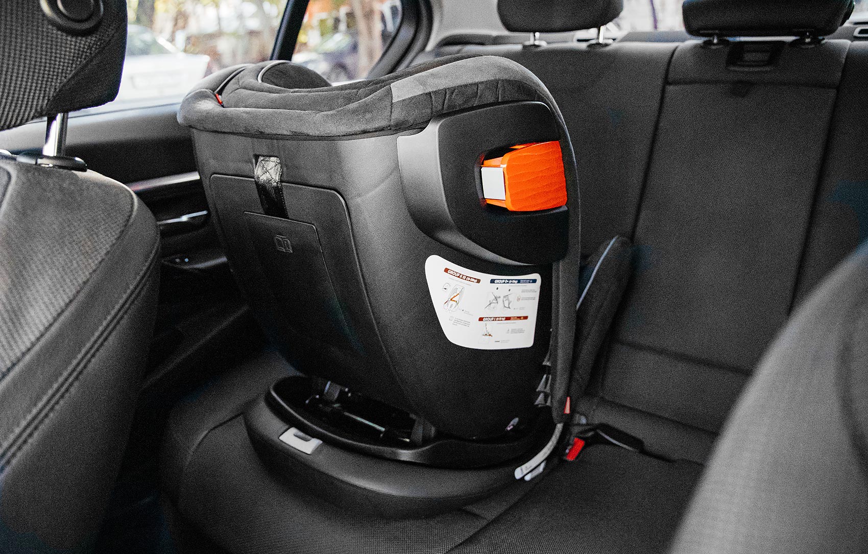 Coletto Ronna isofix - автокресло в машине