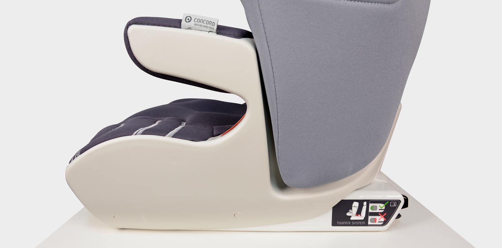 Concord Transformer XT Pro элементы крепления isofix