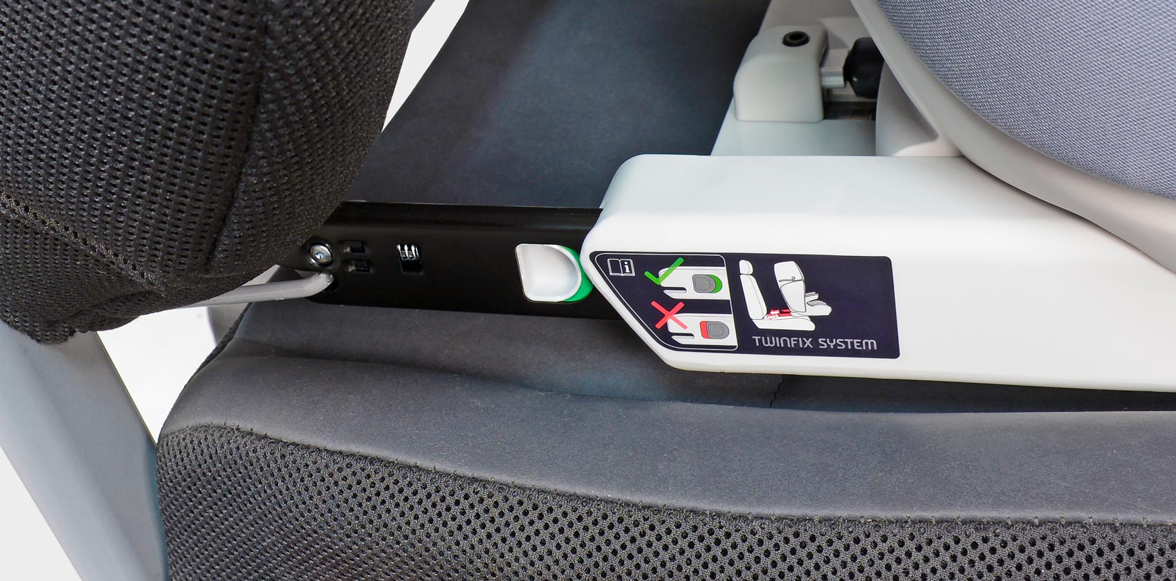 Concord Transformer XT Pro крепление за скобы isofix