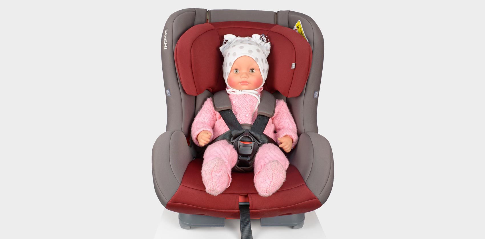 Daiichi First 7 isofix фиксация ребёнка