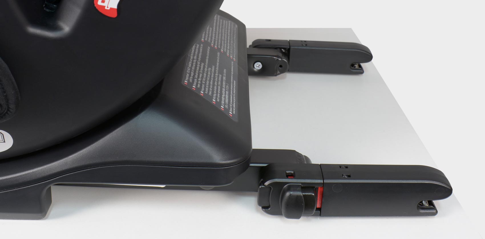 Joie Stages FX крепление isofix