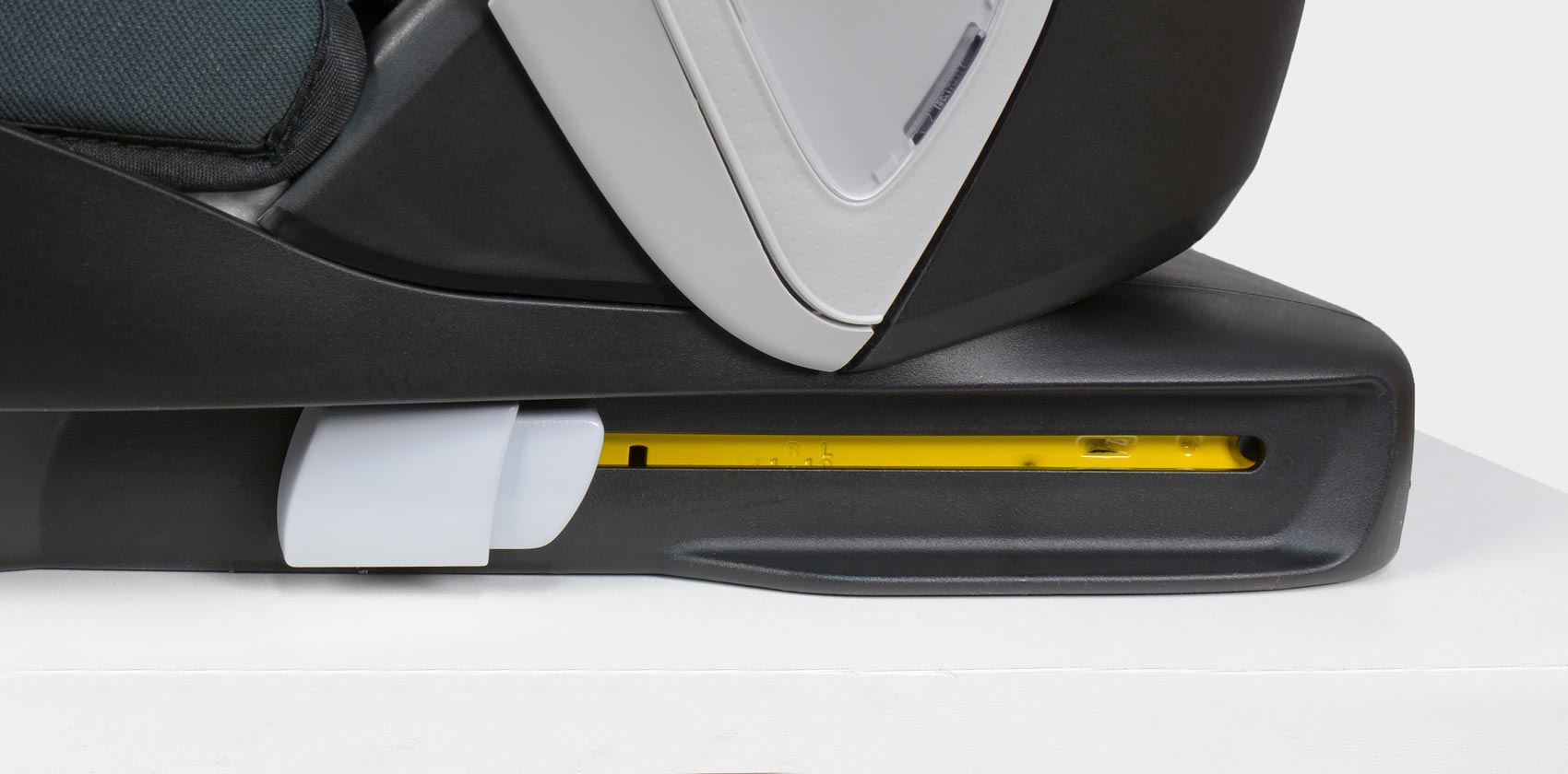 Maxi-Cosi Kore Pro i-Size крепление isofix