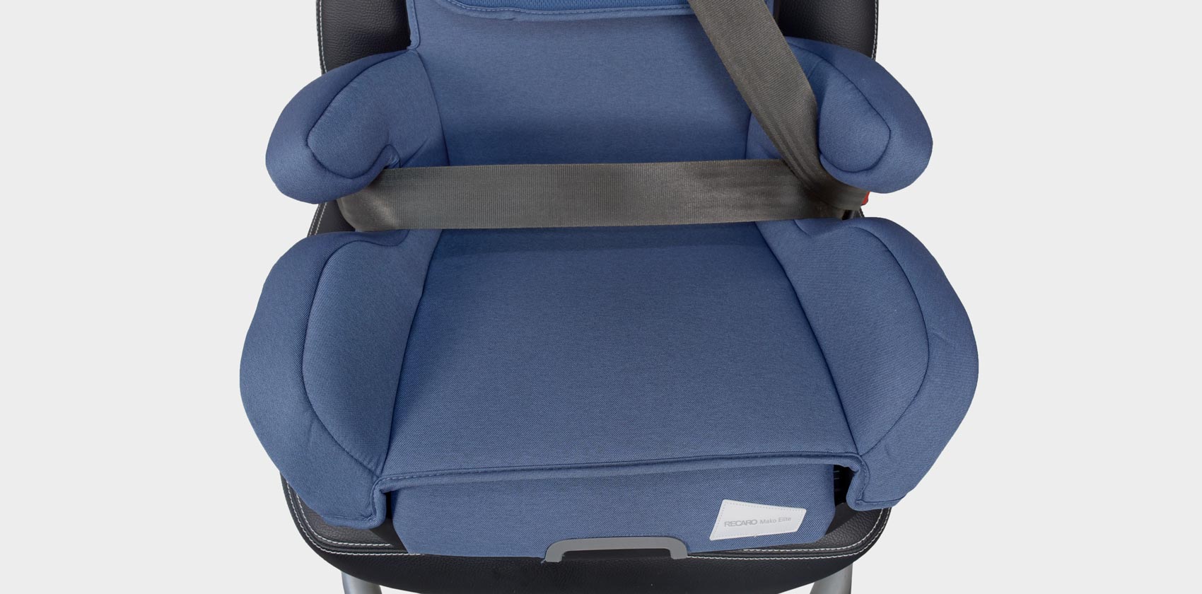 Recaro Mako Elite расположение поясного ремня