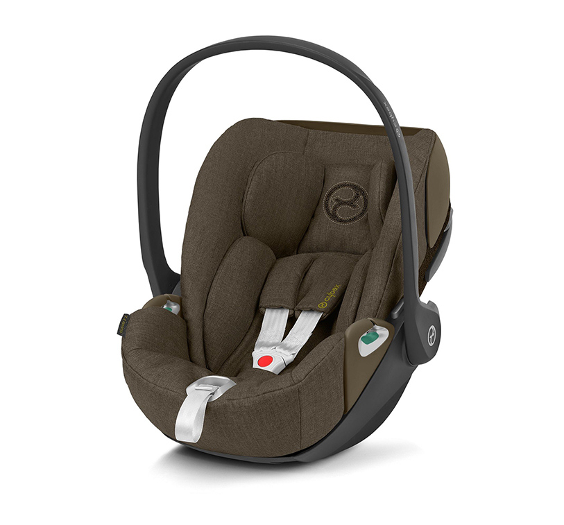 あい　Cybex CLOUD Z i-size Автокресло Cybex Cloud Z i-Size • Deep Black • Премиум класс